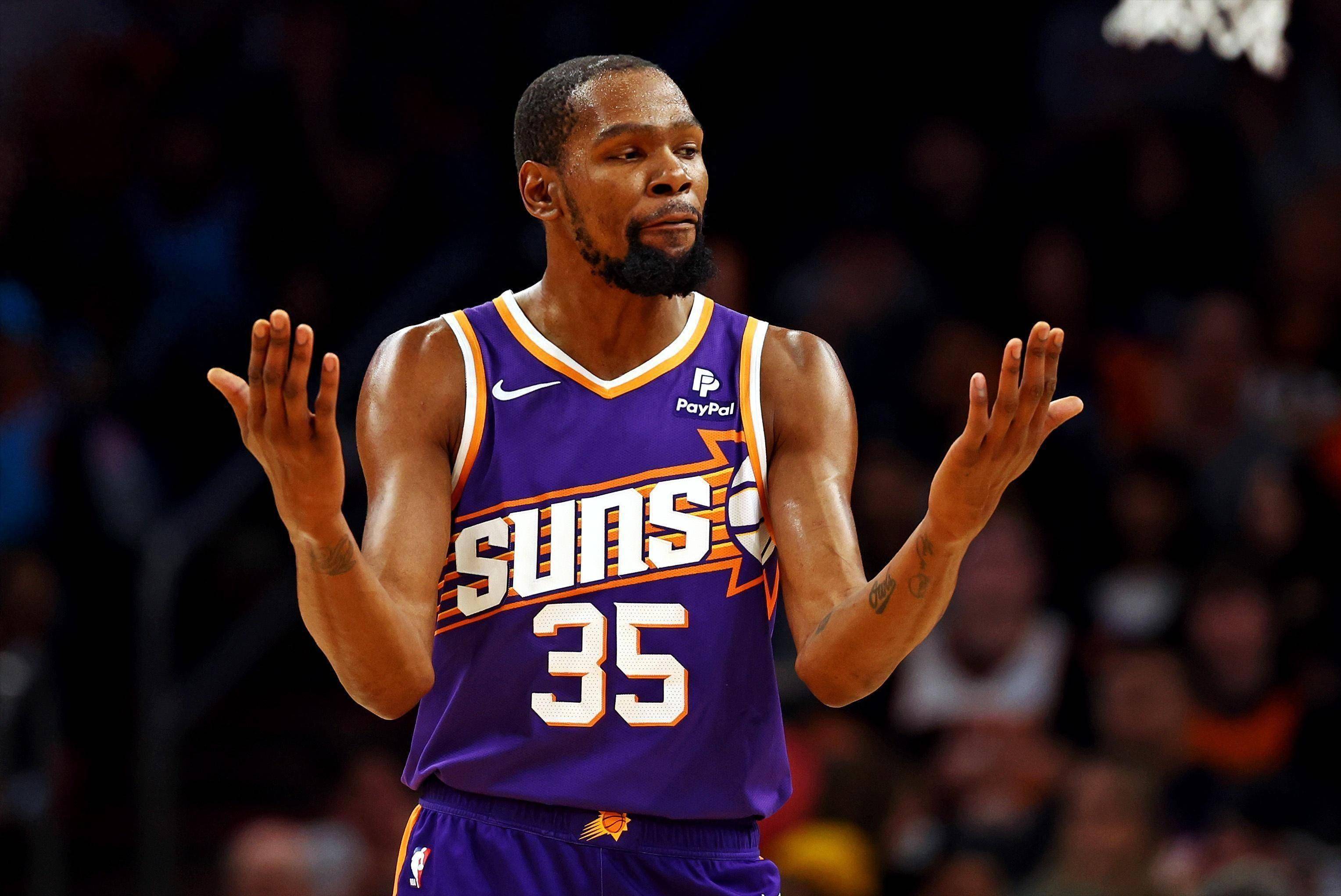 对队员进行 对队员进行