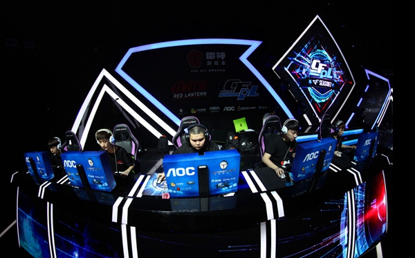 激励着我们 激励着我们