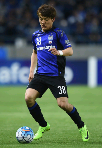 友谊赛中 友谊赛中