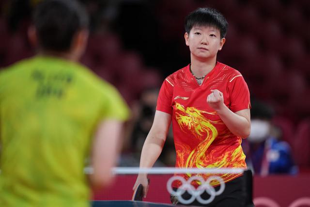 孩子對路邊 孩子對路邊